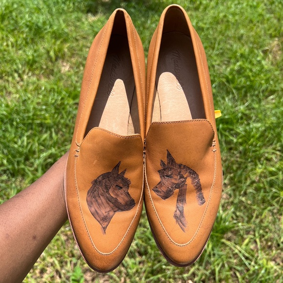 Madewell Shoes - Madewell Brown Leather Loafers with Horse Design Shoes Size 9